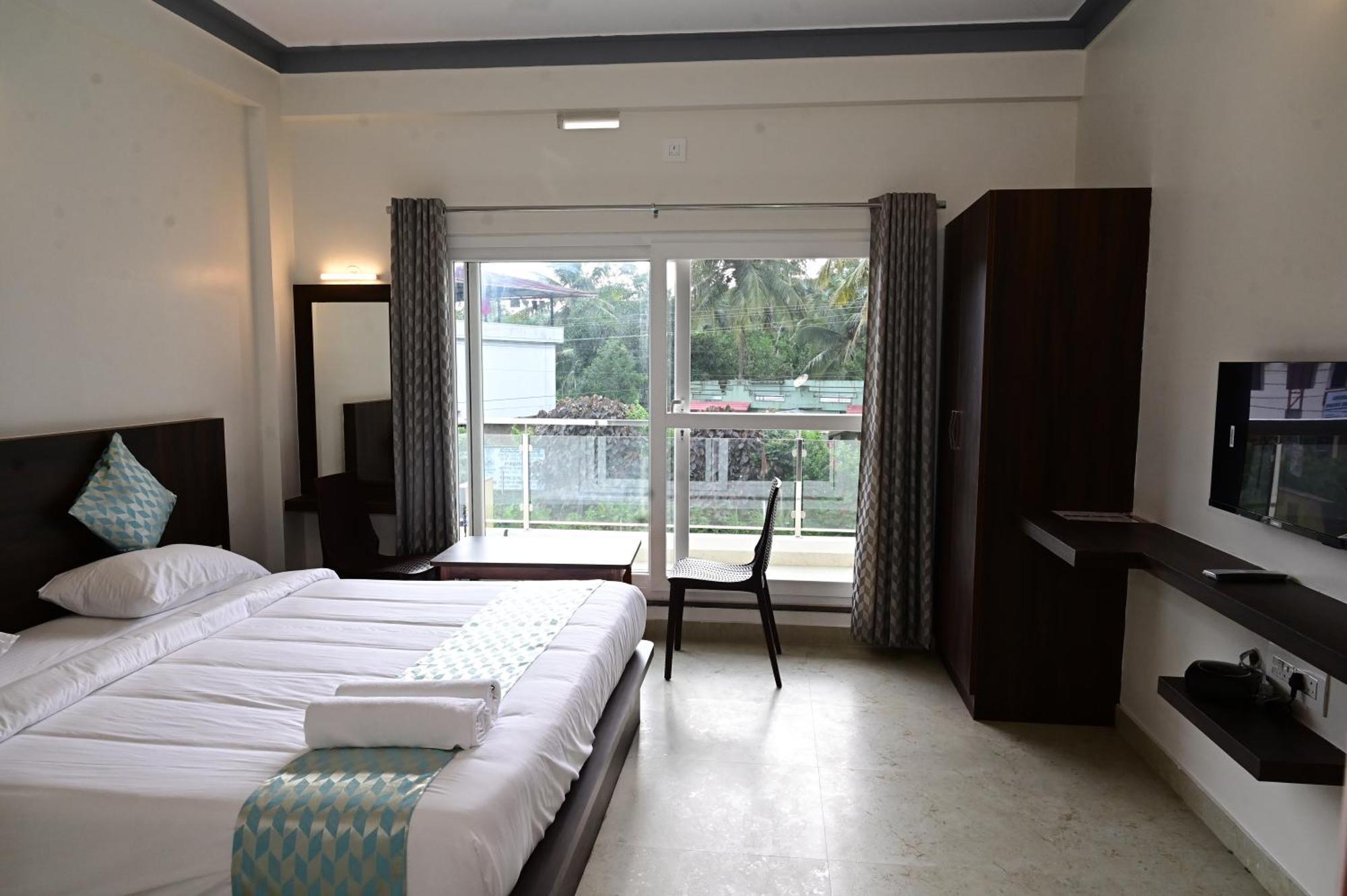 Grand Misty Heaven Vila Madikeri Exterior foto
