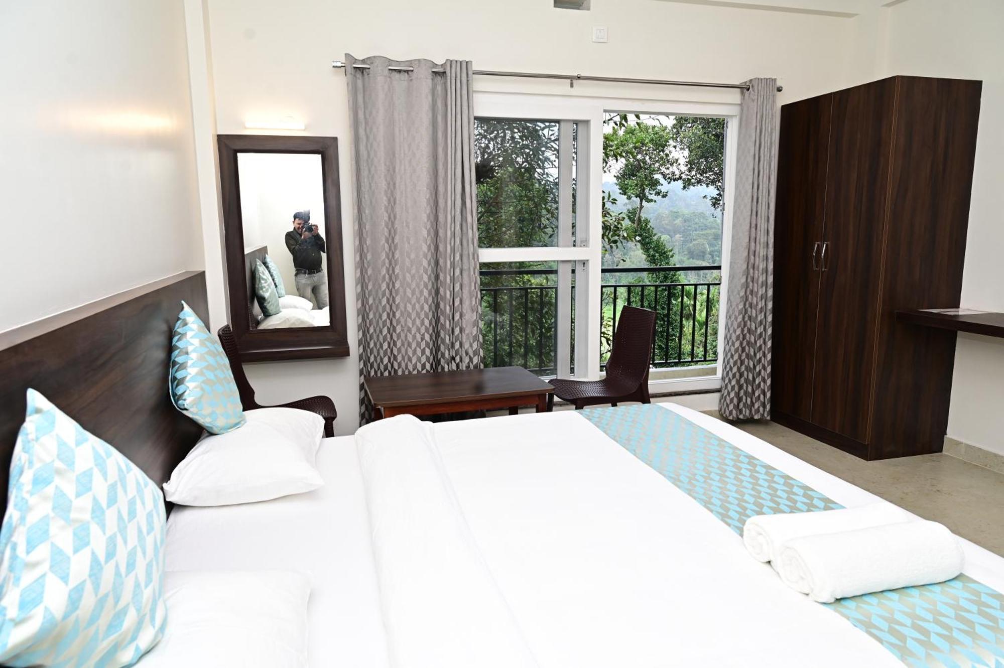Grand Misty Heaven Vila Madikeri Exterior foto