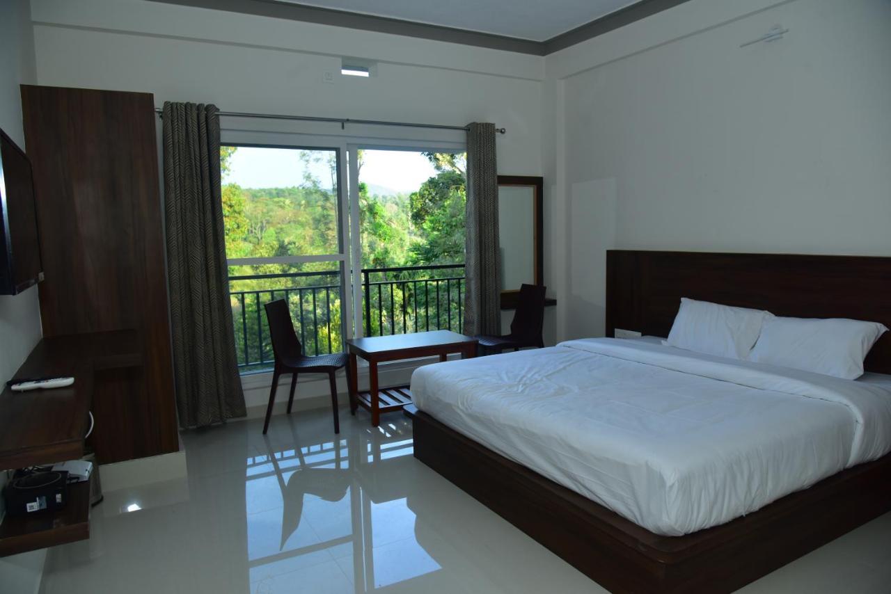Grand Misty Heaven Vila Madikeri Exterior foto
