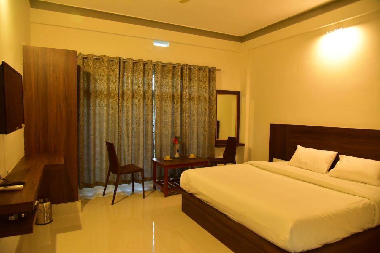 Grand Misty Heaven Vila Madikeri Exterior foto